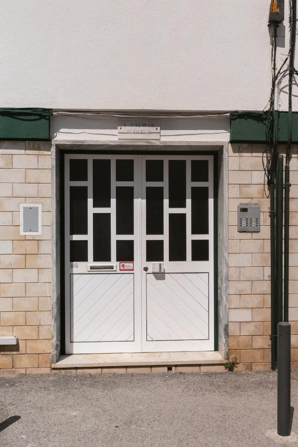 Seagulls' House Apartment Nazare Exterior photo